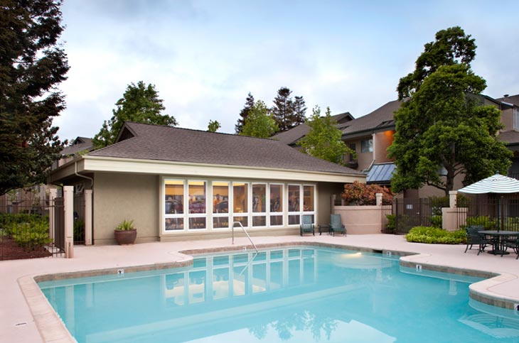 Creekside Clubhouse Pool Area